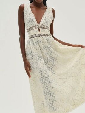 FOR LOVE & LEMONS Snowflake Cream Daisy Mesh Maxi Dress Size Large